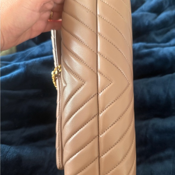 Quince Taupe Quilted Shoulder Bag Covertable Crossbody (larger size) - Picture 12 of 13